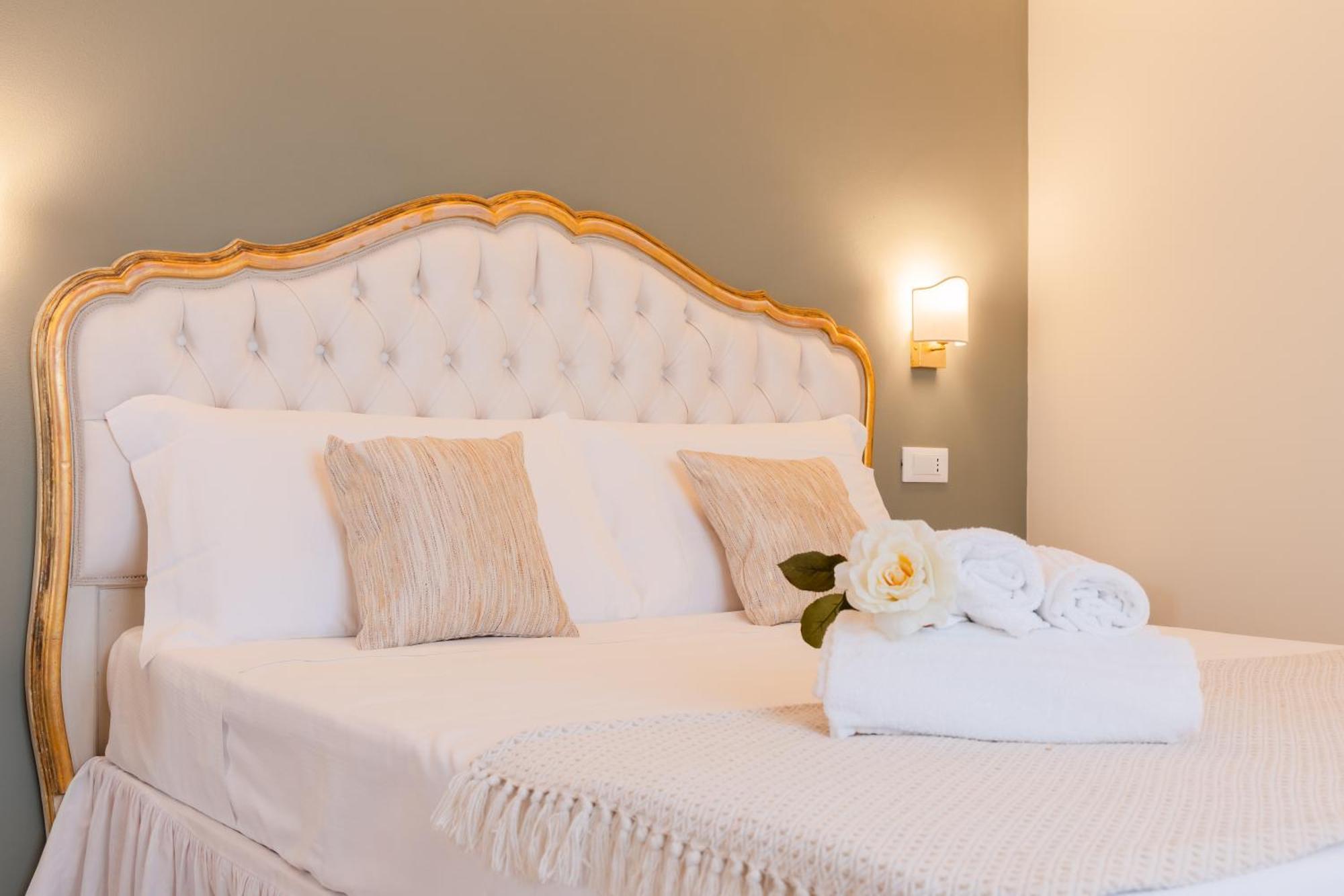 Relais Ca' Morenica Valeggio sul Mincio Luaran gambar