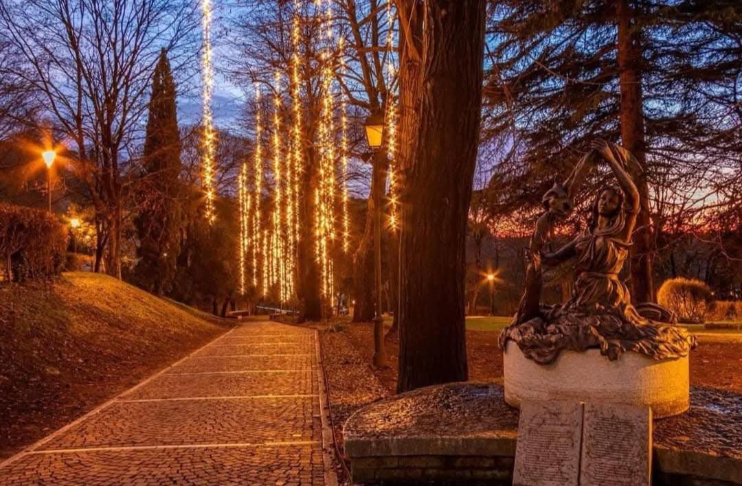 Relais Ca' Morenica Valeggio sul Mincio Luaran gambar